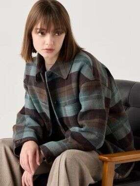 NWOT Uniqlo Canada Women's Oversized Jacket Sz. L